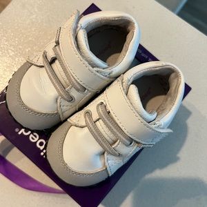 Pediped original Dani White size EU 20 (12-18 mos)